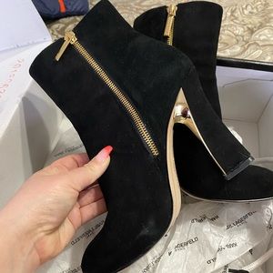 Karl Lagerfeld Booties